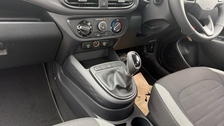 Hyundai i10 1.0 [63] Advance 5dr Auto [Nav] Petrol Hatchback